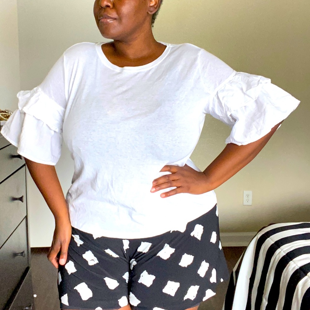 Puffy sleeve top